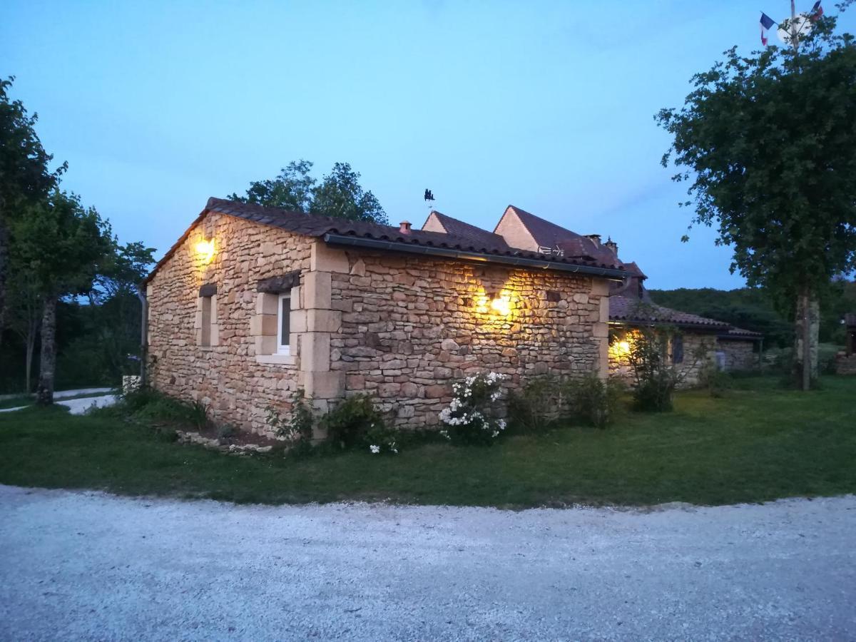 O Reve De Gabriel Panzió Saint-Amand-de-Coly Kültér fotó