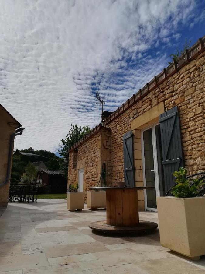 O Reve De Gabriel Panzió Saint-Amand-de-Coly Kültér fotó